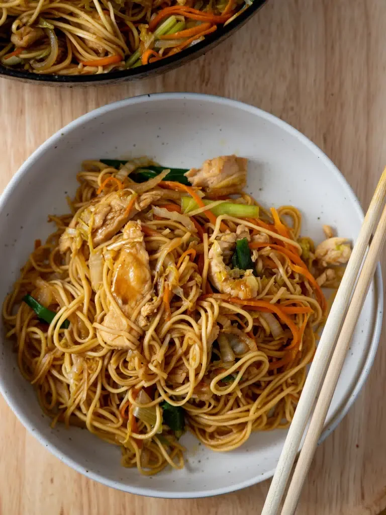 Chicken Lo Mein